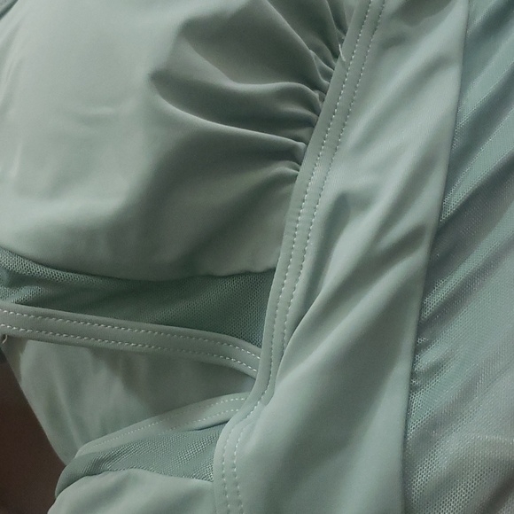 PLUS SIZE Mesh Swimsuit - Picture 9 of 9